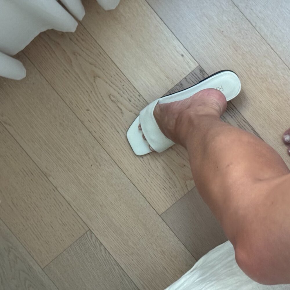 Raye Sandals - Picture 2 of 5